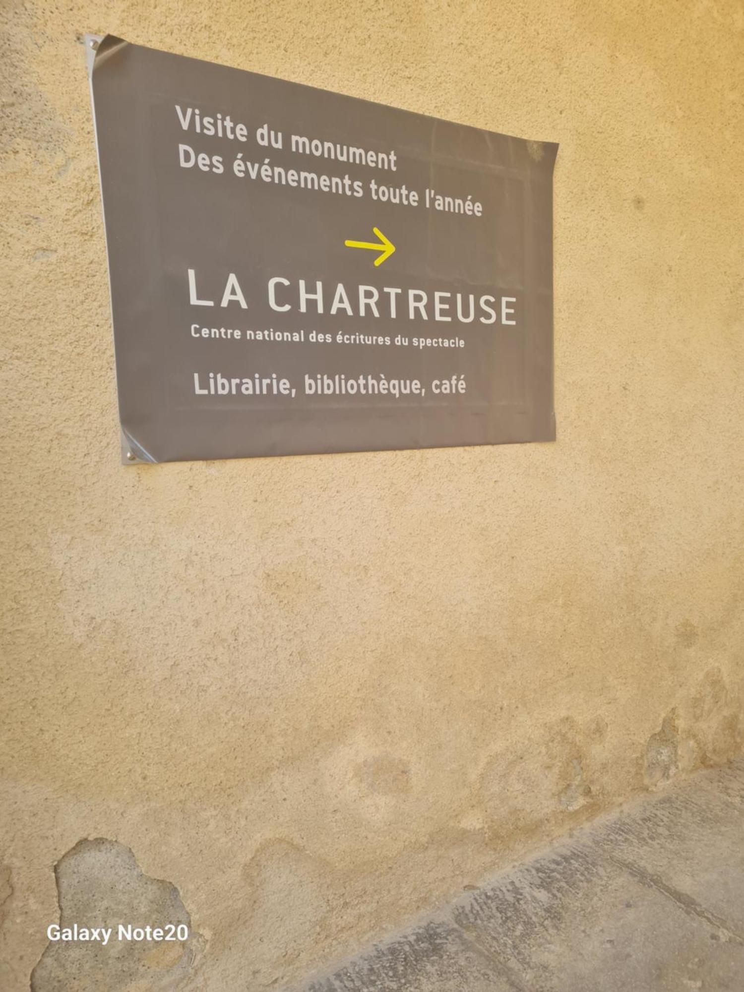 Maison De Charme Villeneuve Les Avignon Exteriör bild