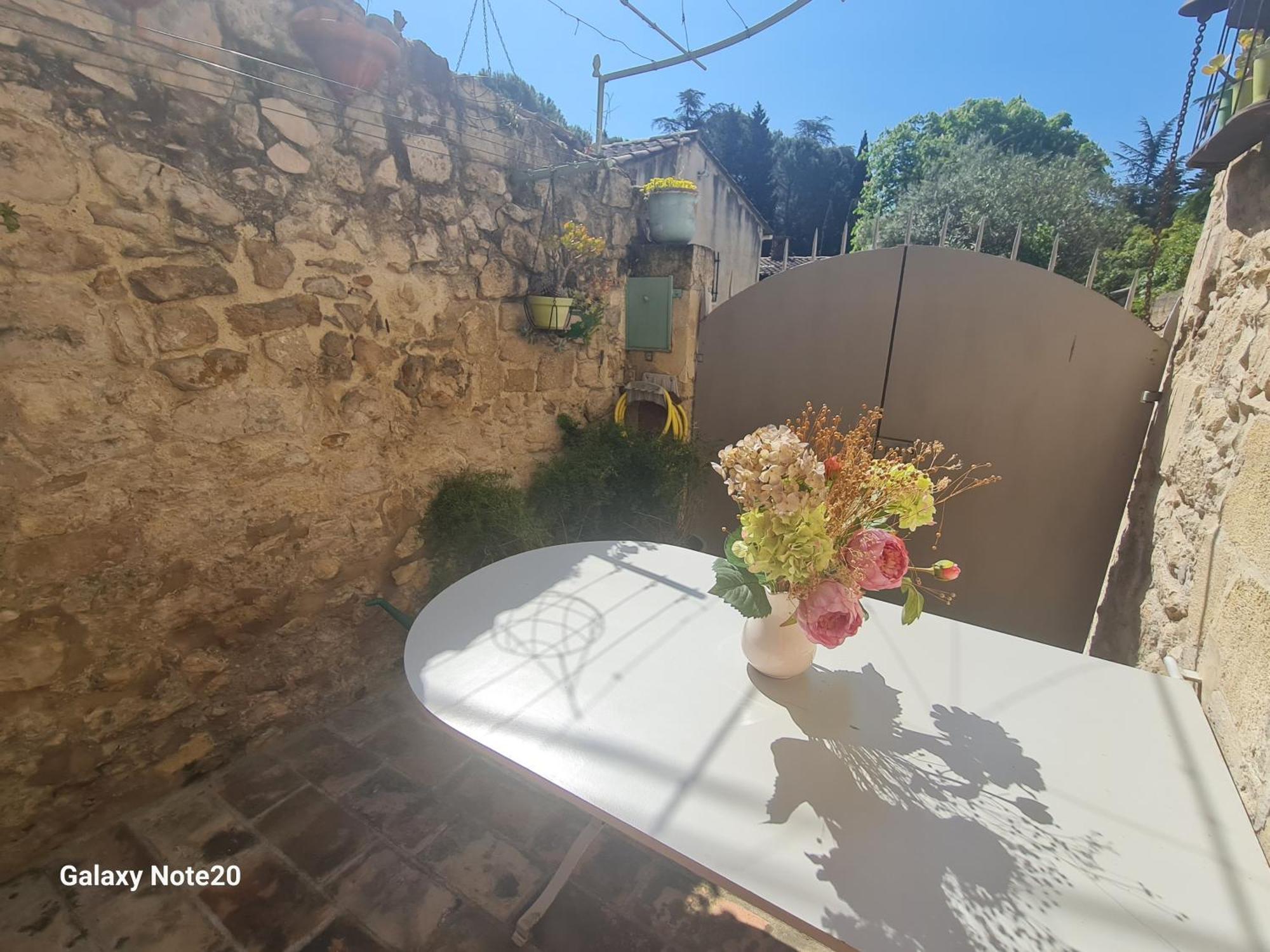 Maison De Charme Villeneuve Les Avignon Exteriör bild