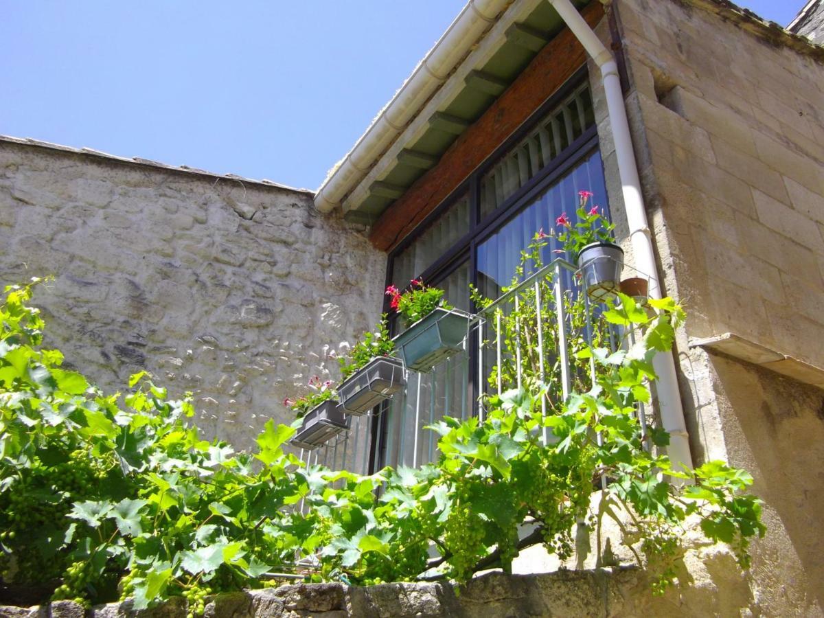 Maison De Charme Villeneuve Les Avignon Exteriör bild